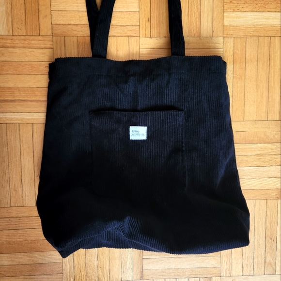 Tote bags ‼️ (3/$25) - Picture 4 of 13